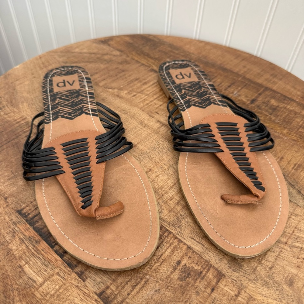 DV sandals